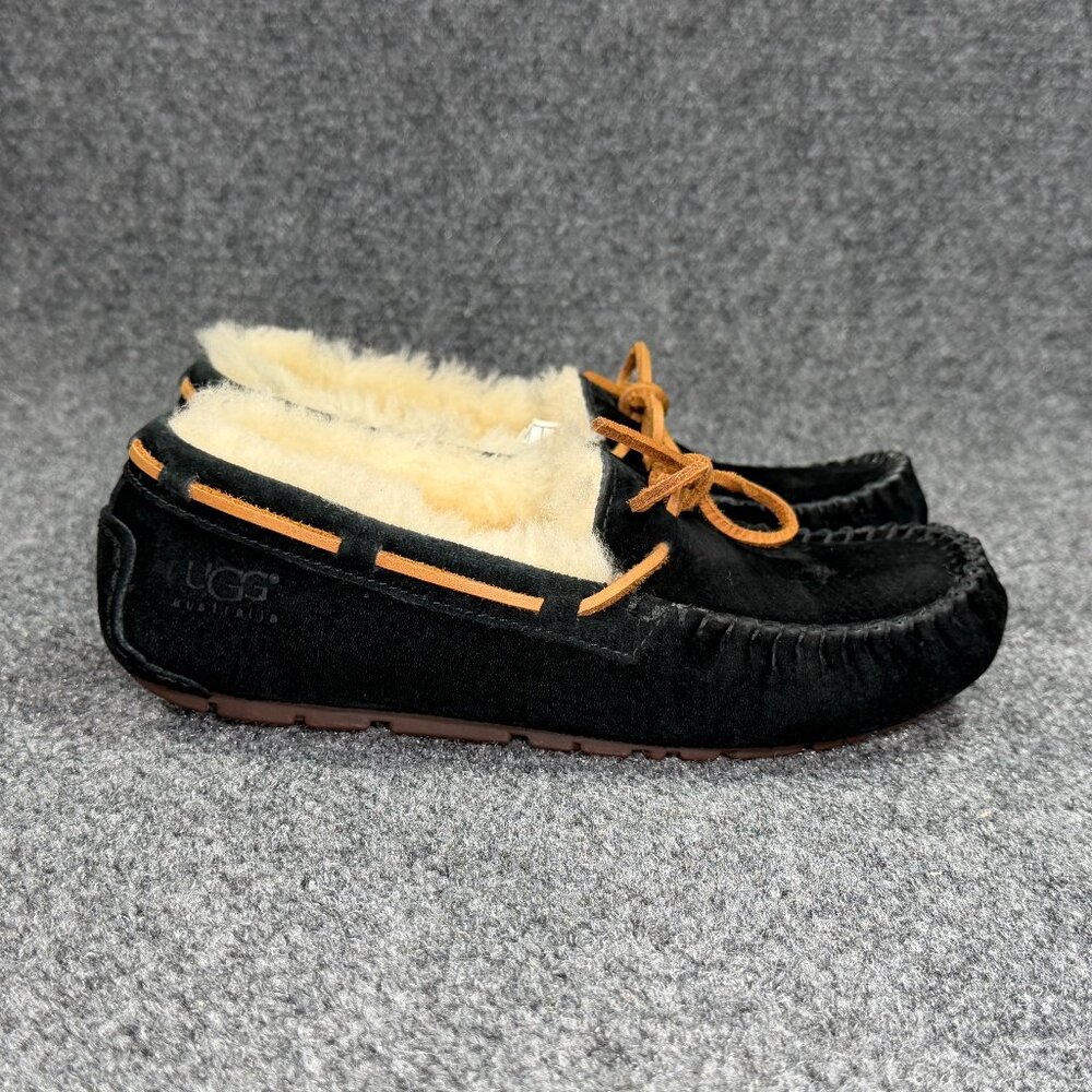 UGG Dakota Slippers Women's Size 6 Black Suede Comfy Shearling Lined House Shoes